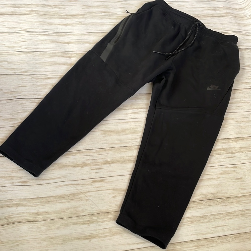 Mens large black capri sweatpants